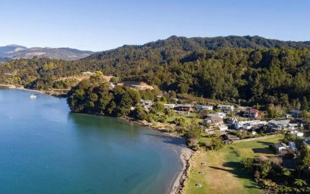 No. 3 - Kaiteriteri Holiday Home