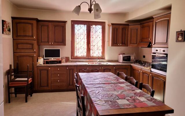 Immaculate 4-bed House in Cassino Villa Aurora