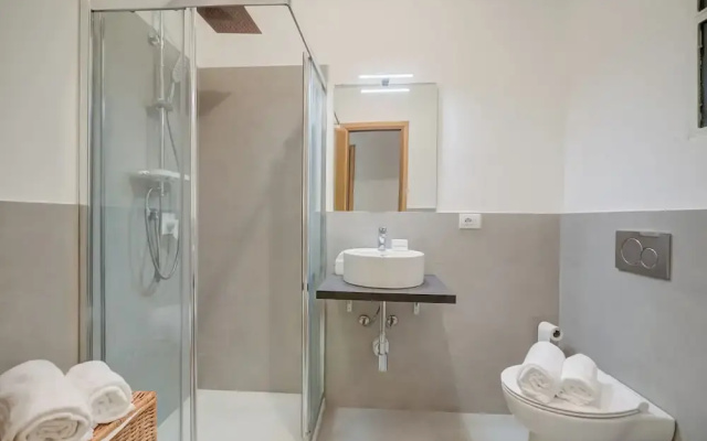 Comfort Tra Fiume E Pini