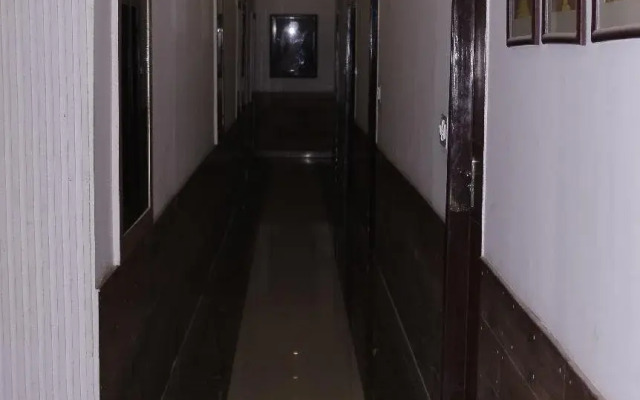 Sparrow Inn Ankur By OYO Rooms