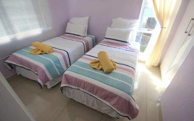 Isikhulu.53-55 North beach ,Umdloti. KwaZulu-Natal