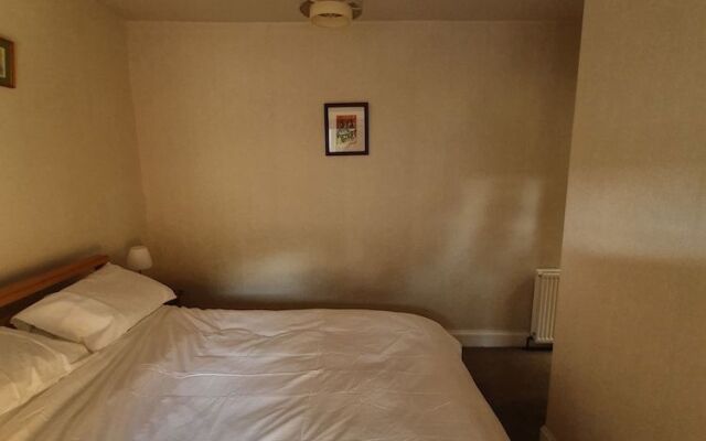 Kenneth Street Apartment