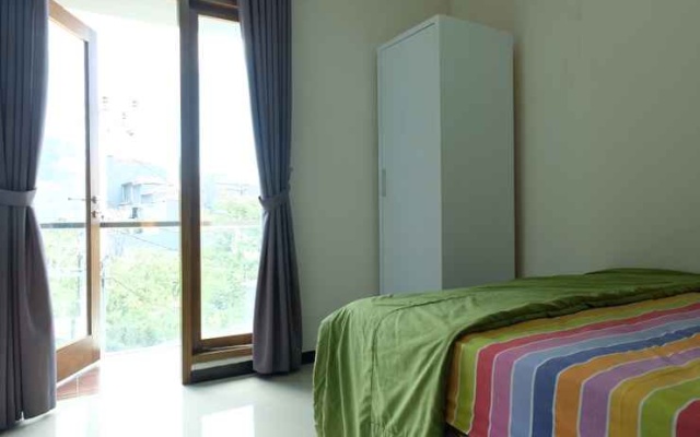 Rumah Villa Ubud Sejuk Bandung Utara – Guest Rooms – Parompong