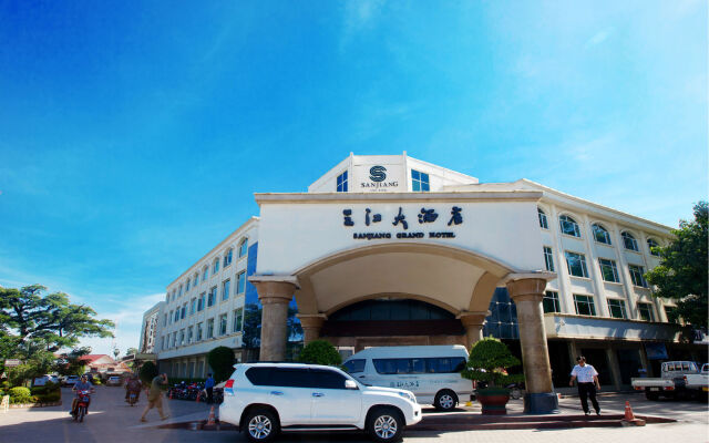 San Jiang Grand Hotel