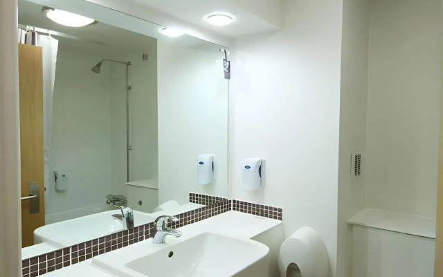 Premier Inn Reading (Caversham Bridge)