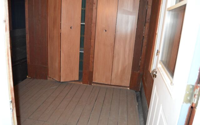 The Rock apartment - mtlFlats