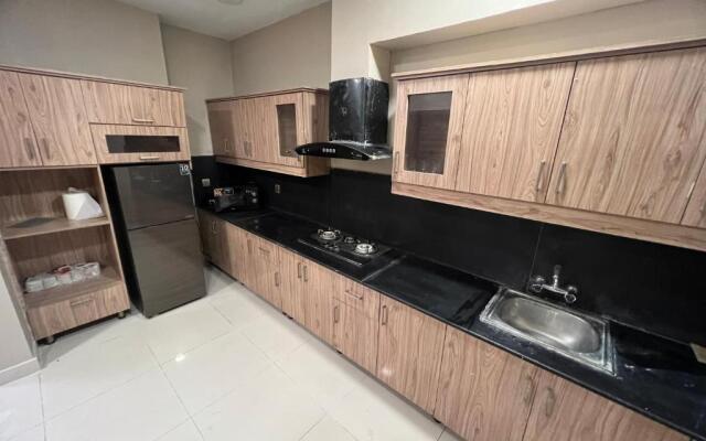Super Deluxe three bedroom apartment