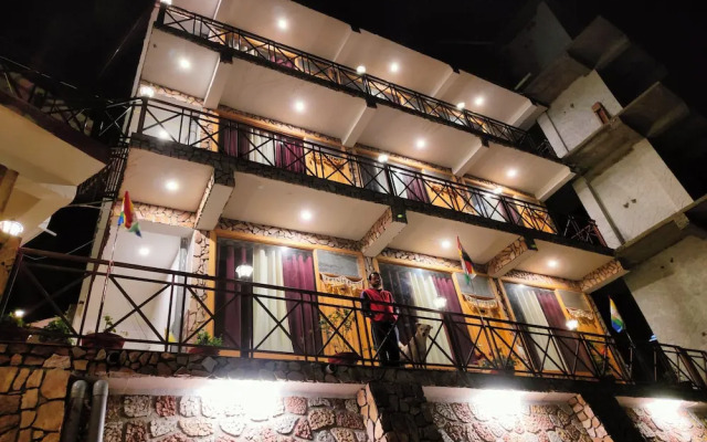 Ashtapad Saamaayik Resort