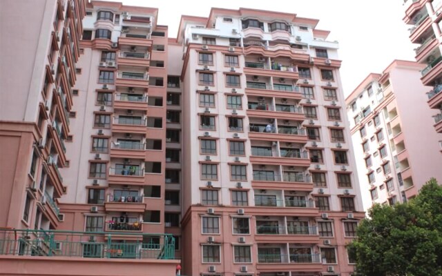 Marina Court@niza