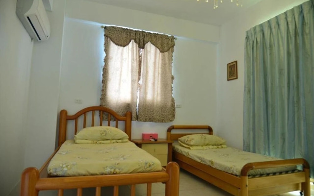 Happy feet Youth B&B