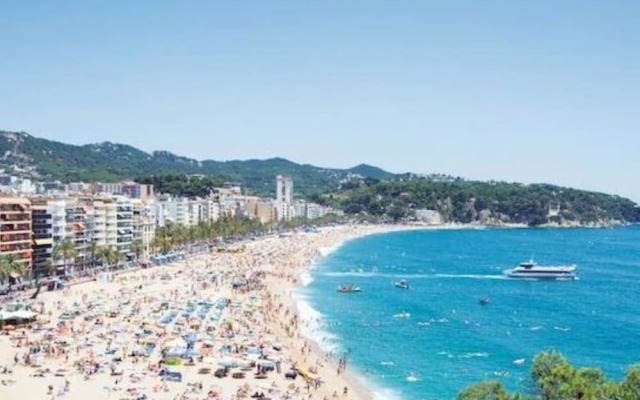 104655 - Apartment in Lloret de Mar