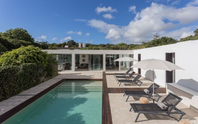 La Maison by White Exclusive Suites Villas