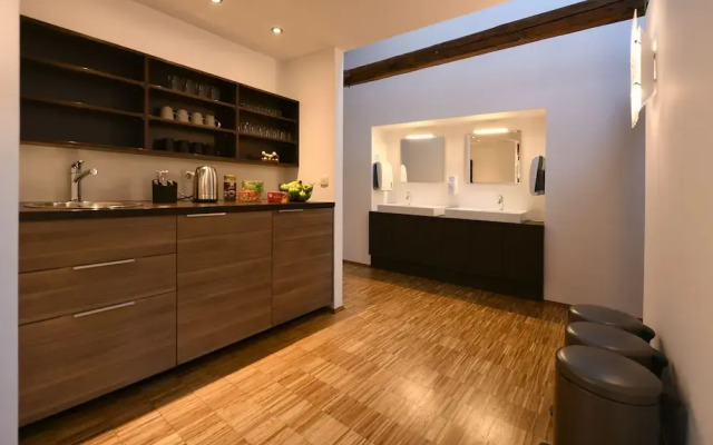 Atik Rooms