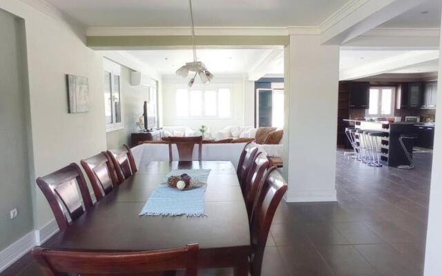 Villa IRENE Evia, 4 bdr, Pool, 500m to Beach