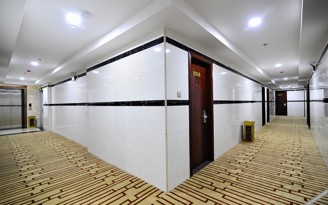 Booz Hotel(Quanzhou Dayang Department Store)