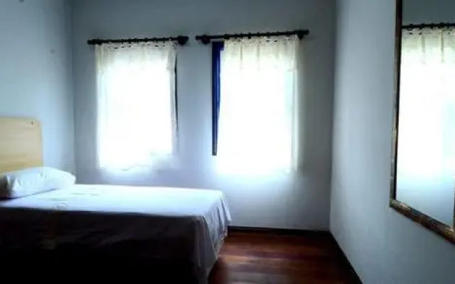 Casa de Hospedagem Dlourdes