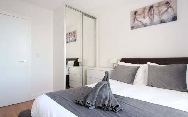 Skylark House Luxury Service Apartments