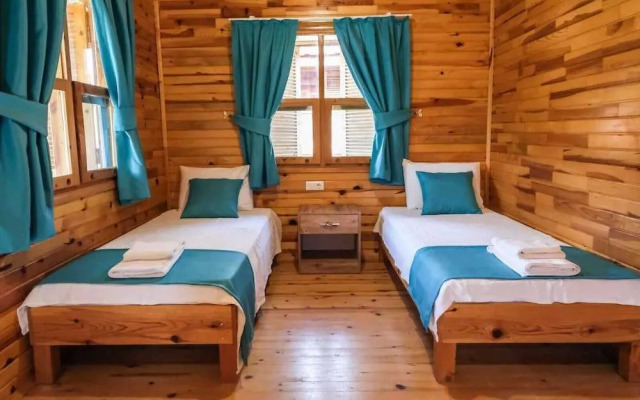 Cirali Natural Life Bungalows Hotel