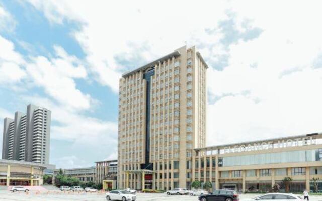 Elegance Hotel