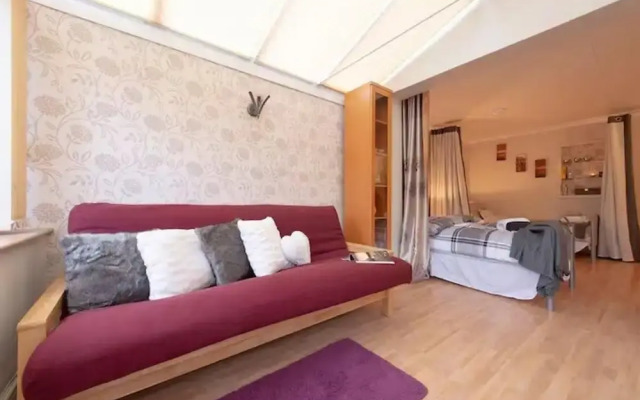 3bedroom Sleeps9 Parking Familyfriendly Nearexcel