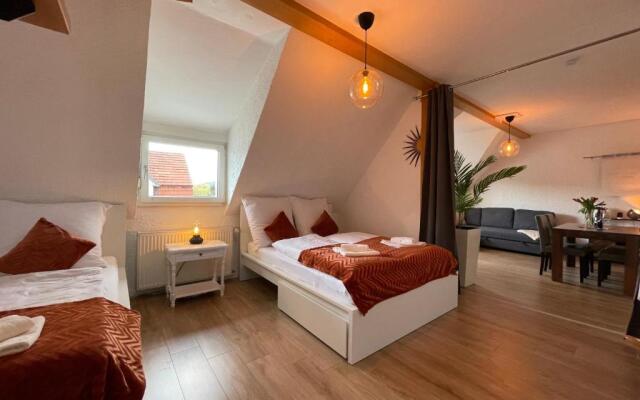 Suite Dilara by NINJA SPACES - 105QM Maisonette, Netflix, Garten, Parkplatz