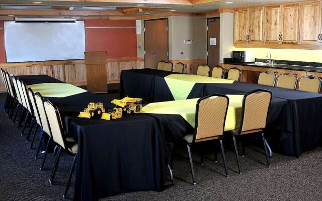 AmericInn by Wyndham Oswego