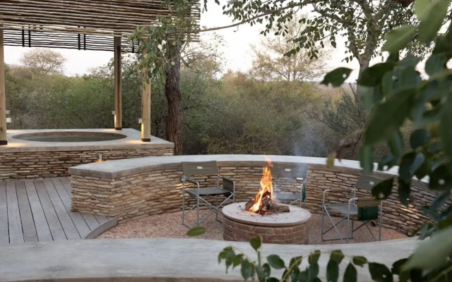 Villa in Hoedspruit With Hot Tub