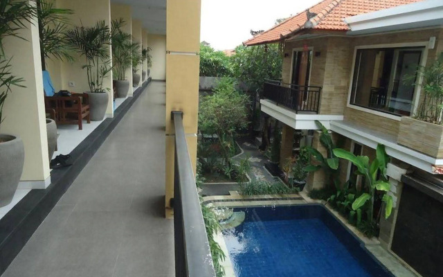 Kondra Premiere Guest House Kuta