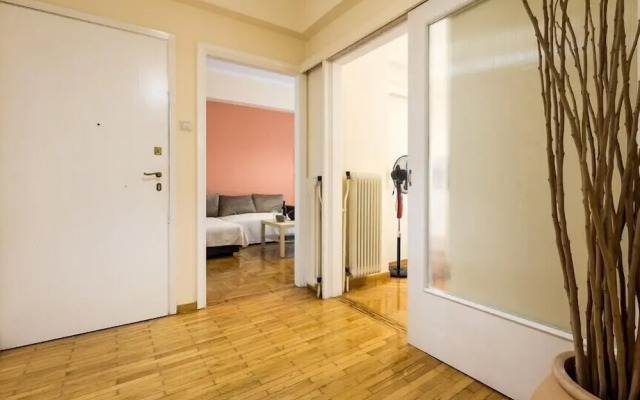 Spacious apartment with 3 bedrooms in City Center