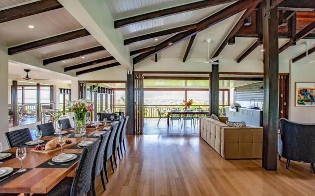 Bangalow - Best View in Port Douglas