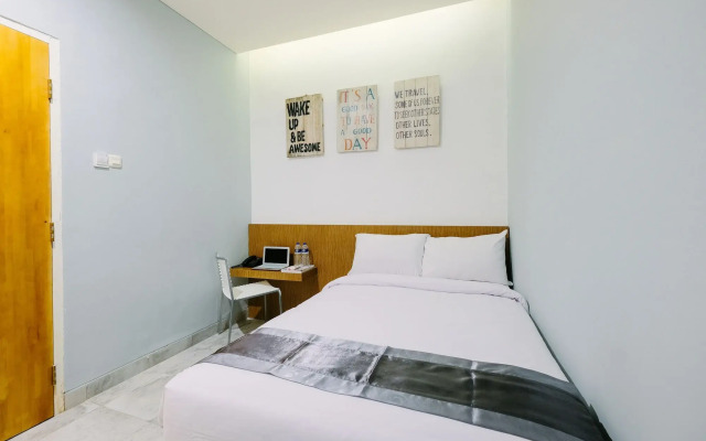 Lopi Hotel