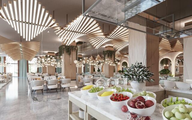 Serenity Queen Hotel