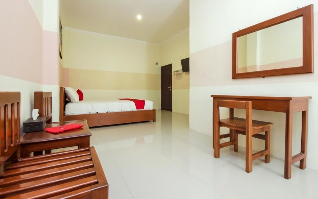 RedDoorz near Jalan Jendral Sudirman Manado