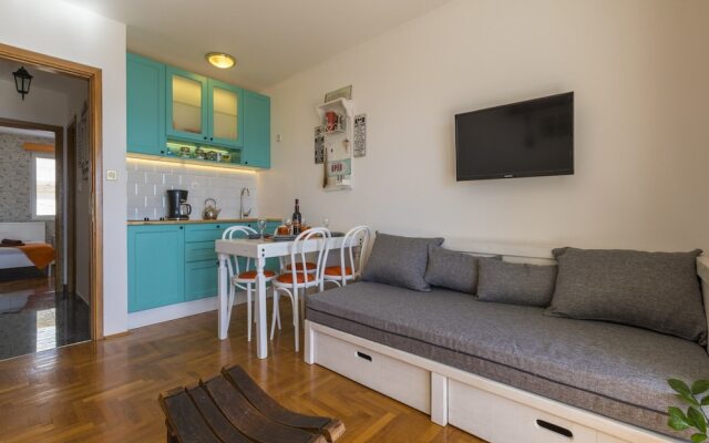 Apartments Color