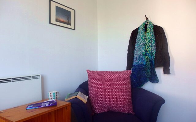 42b College House