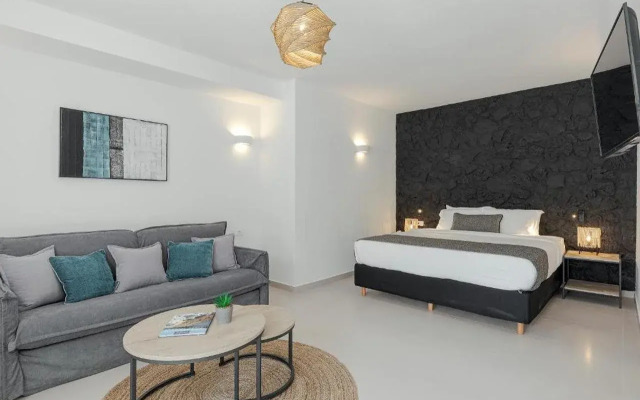 Onyx Hotel & Suites