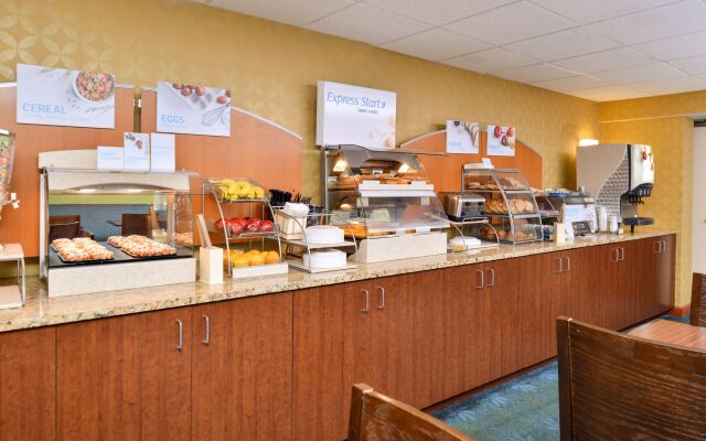 Holiday Inn Express Hunt Valley by IHG