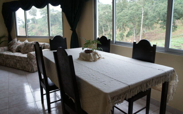 Hotel y Restaurante Eco Chibulbut