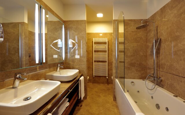 Hotel Palazzo San Lorenzo & SPA