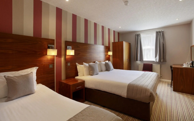 The Victoria Hotel