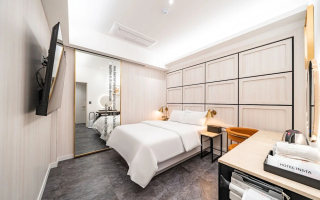 Hotel Insta Suwon