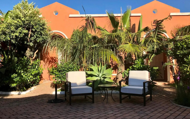 Hotel Madreselva