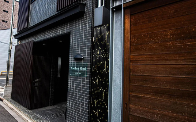 Xcellent Hotel