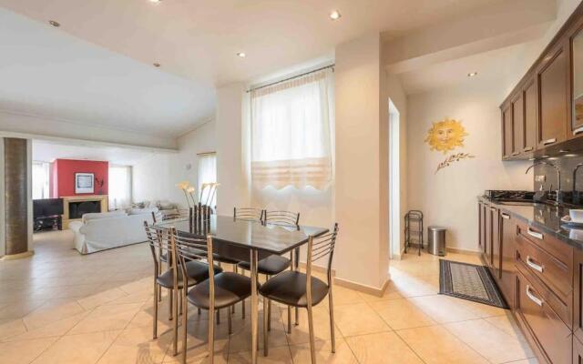 Anavissos 3bdr Seaview Beachhouse with Bbq
