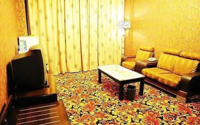 Shangri-la Longfengxiang Hotel