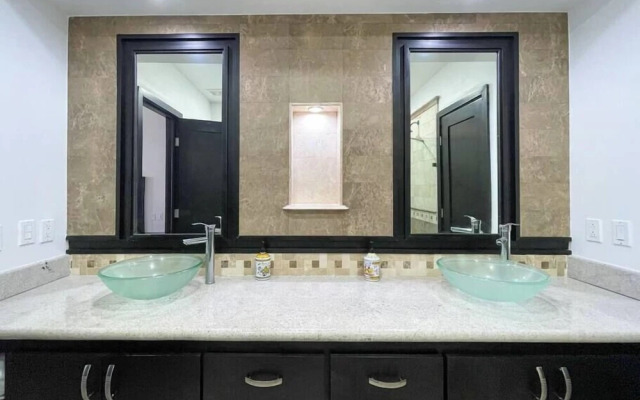 Find Peace at a Modern Ground Floor Condo