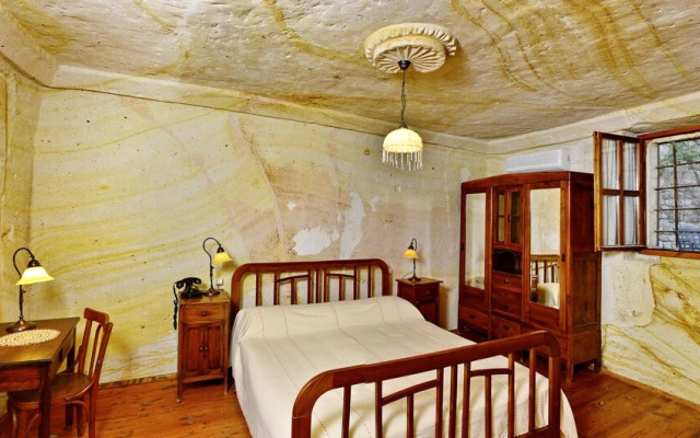 Esbelli Evi Cave Hotel