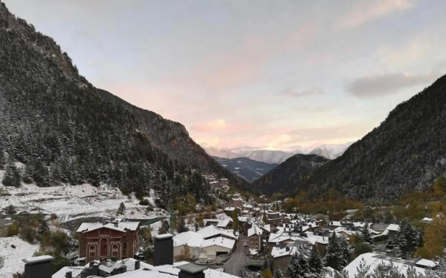 Apartamento moderno El Bosque en Arinsal