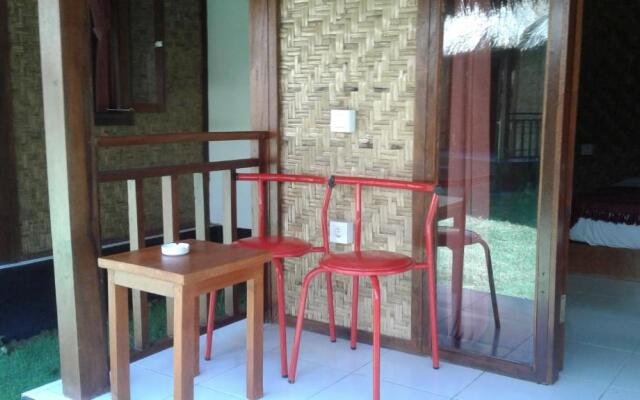 Airas' Garden Homestay ECO Bungalows