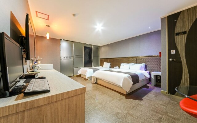 Jeonju Deokjin-dong Xi Hotel